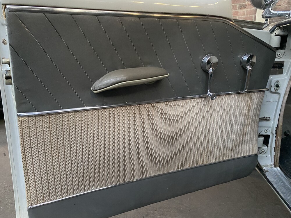 Studebaker Commander 4.2 V8 1955, SX-92-75.