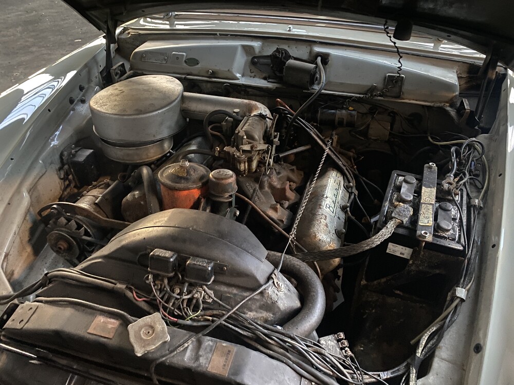 Studebaker Commander 4.2 V8 1955, SX-92-75.