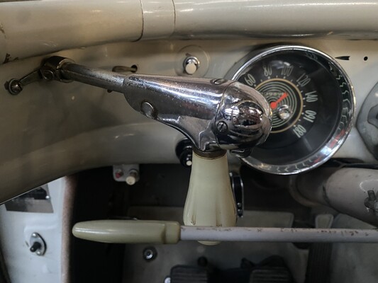 Studebaker Commander 4.2 V8 1955, SX-92-75