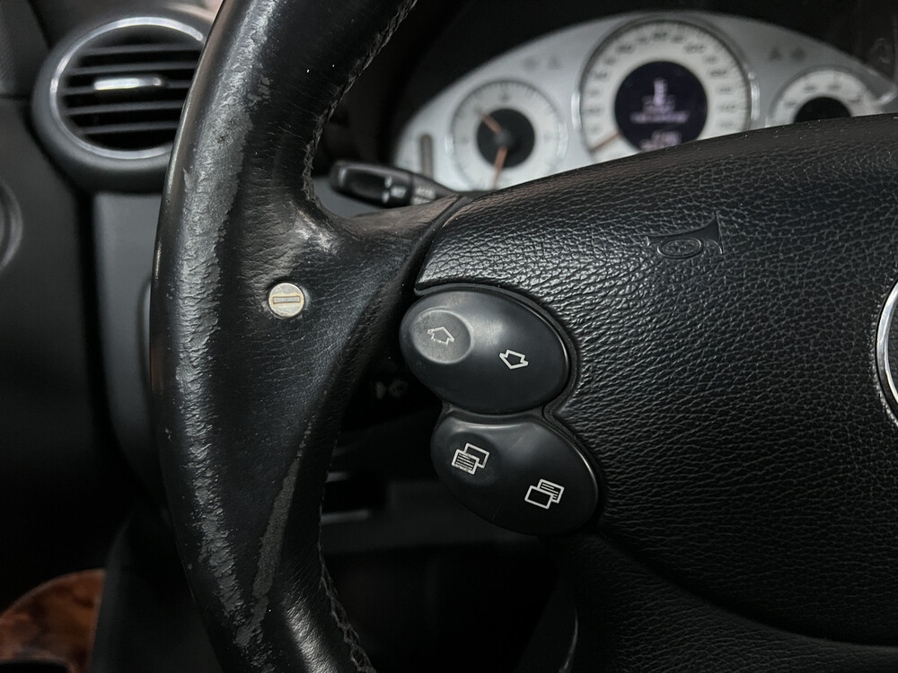 Mercedes-Benz CLK55 AMG V8 350 PS 2004 CLK-Klasse.