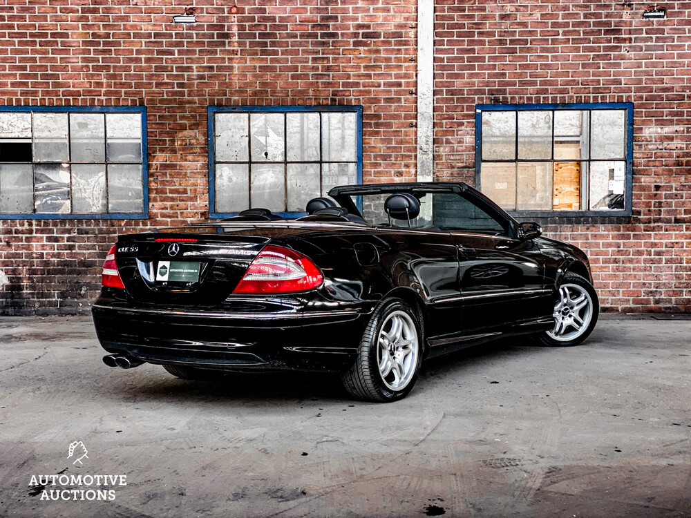 Mercedes-Benz CLK55 AMG V8 350 PS 2004 CLK-Klasse.