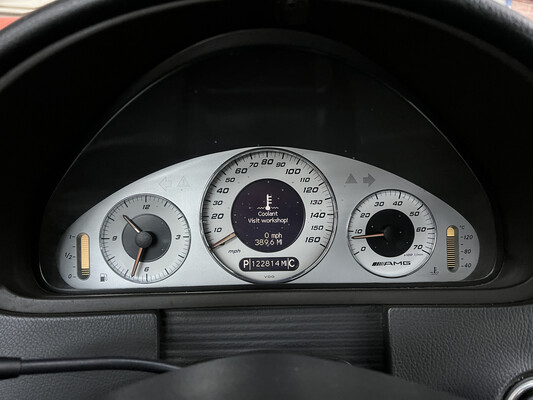 Mercedes-Benz CLK55 AMG V8 350 PS 2004 CLK-Klasse.