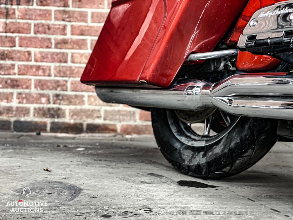 Harley-Davidson FLHT Electra Glide Standard Cruiser 1200 ccm 2007.