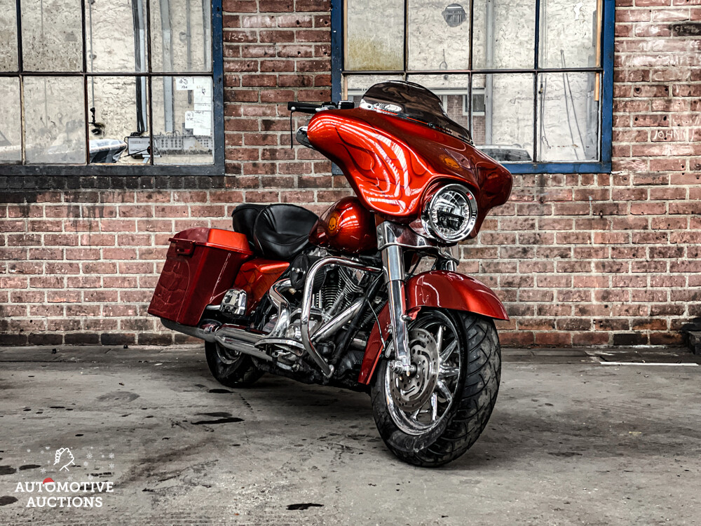 Harley-Davidson FLHT Electra Glide Standard Cruiser 1200 ccm 2007.