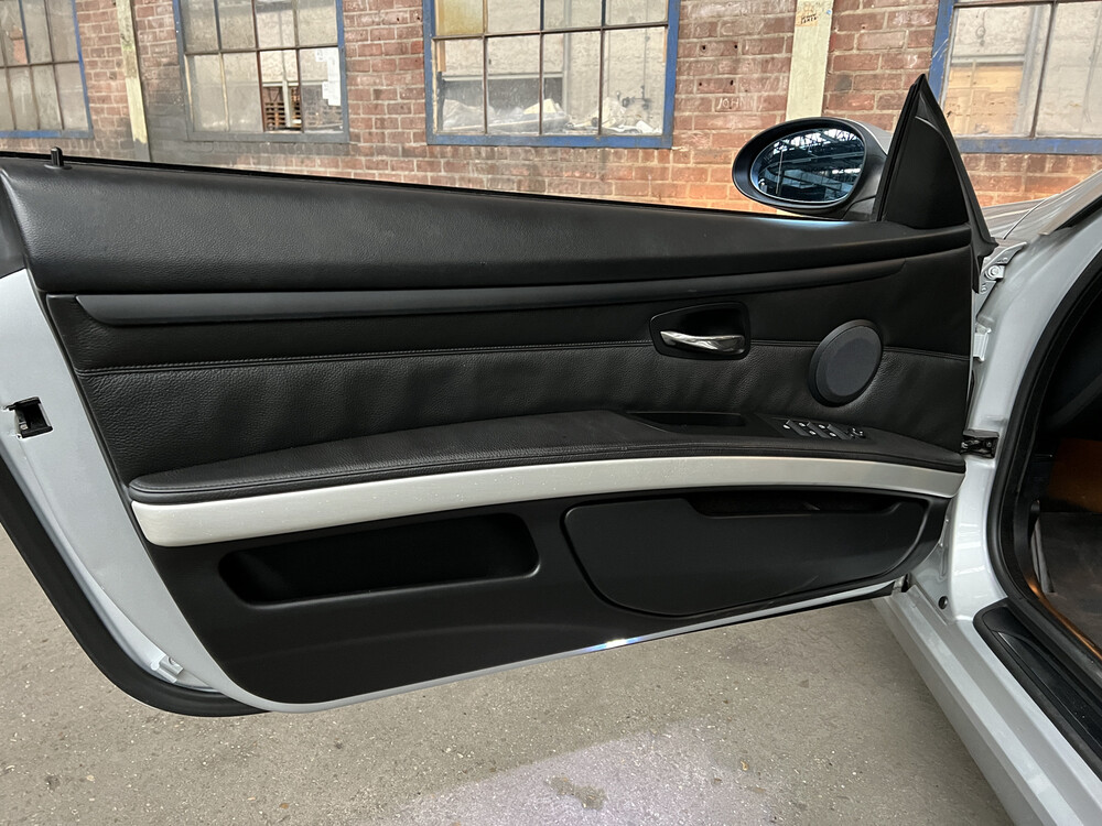 BMW 320i Cabrio 3er 170PS 2008, G-542-RS.