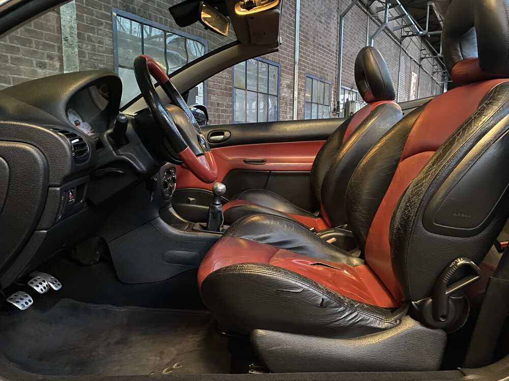 Peugeot 206 ccm 2.0-16V 136PS 2002, 58-ZF-NG.