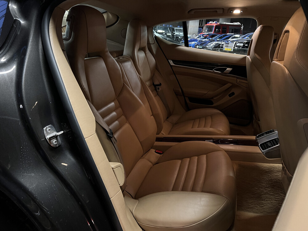 Porsche Panamera 4S 4.8 V8 400 PS 2010, R-104-RX.