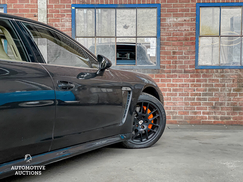 Porsche Panamera 4S 4.8 V8 400 PS 2010, R-104-RX.