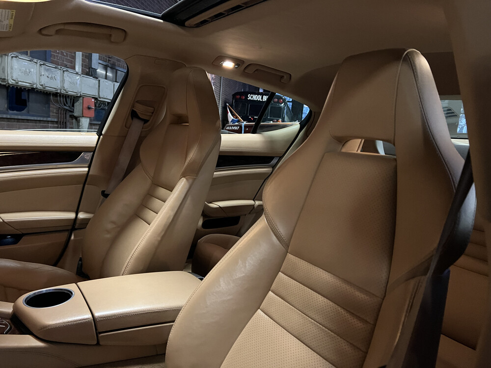 Porsche Panamera 4S 4.8 V8 400 PS 2010, R-104-RX.