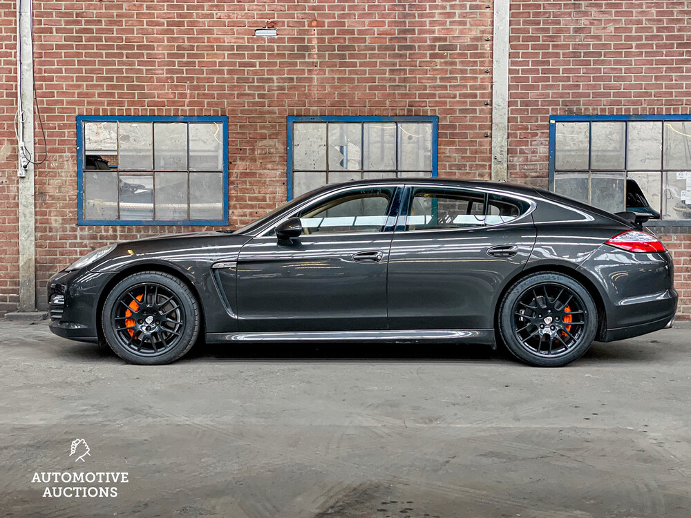Porsche Panamera 4S 4.8 V8 400 PS 2010, R-104-RX.