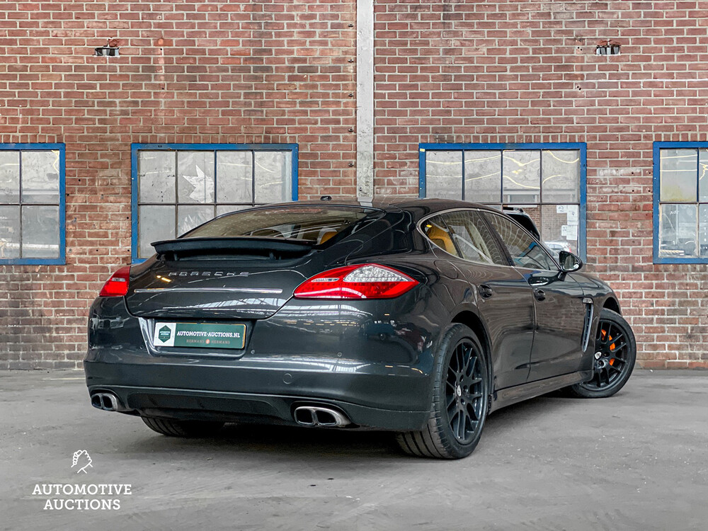 Porsche Panamera 4S 4.8 V8 400 PS 2010, R-104-RX.