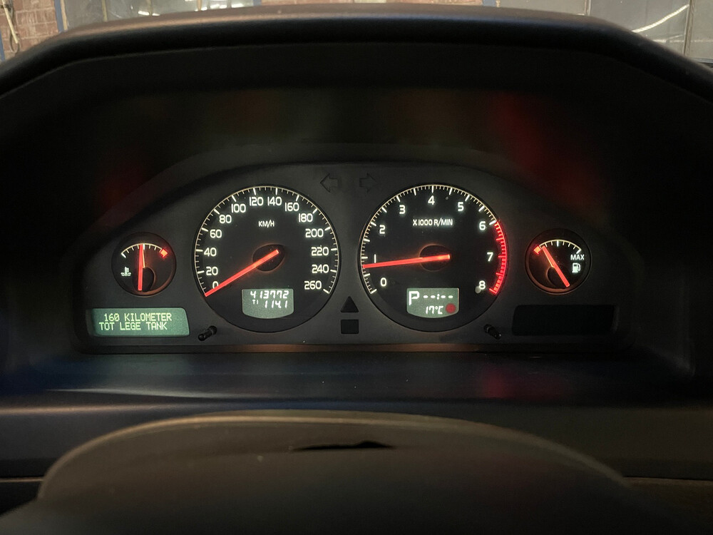 Volvo V70 2.4T Gtr. C.L. 200hp 2001, 65-PL-FK.