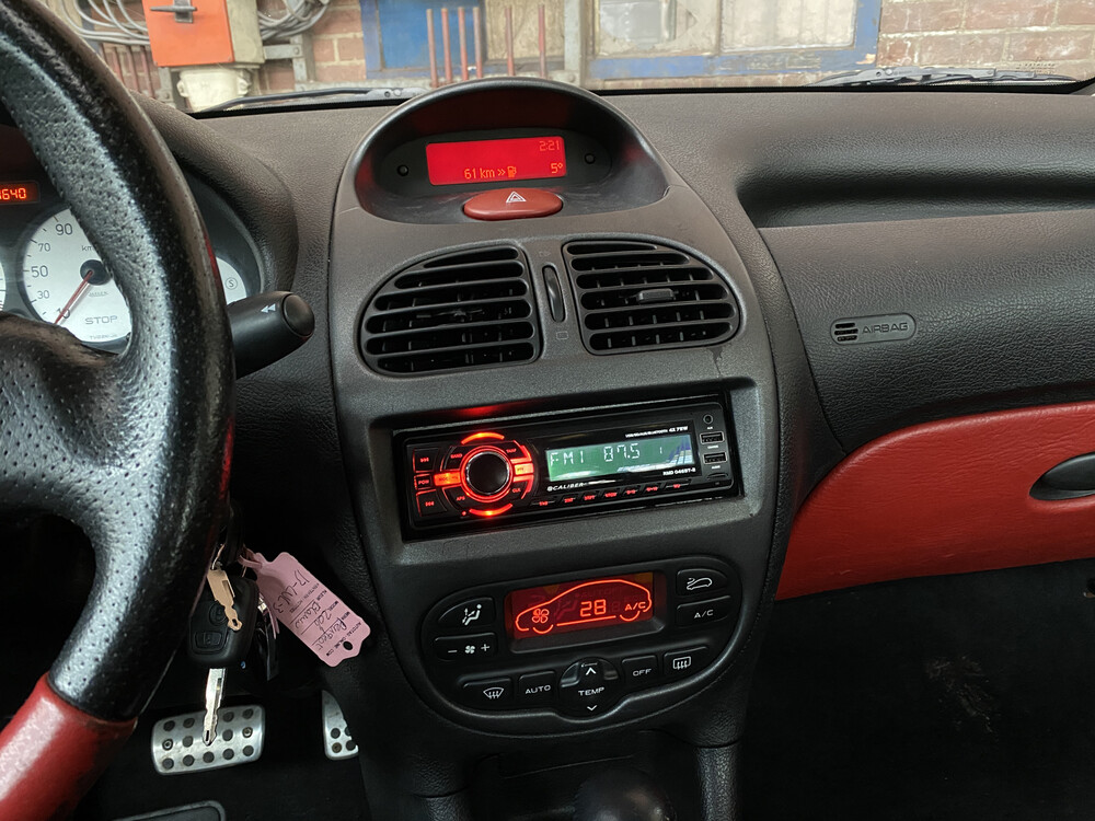 Peugeot 206 CC 109 PS 2002, 13-LVL-3.