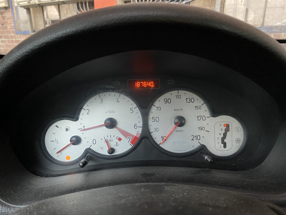 Peugeot 206 CC 109 PS 2002, 13-LVL-3.