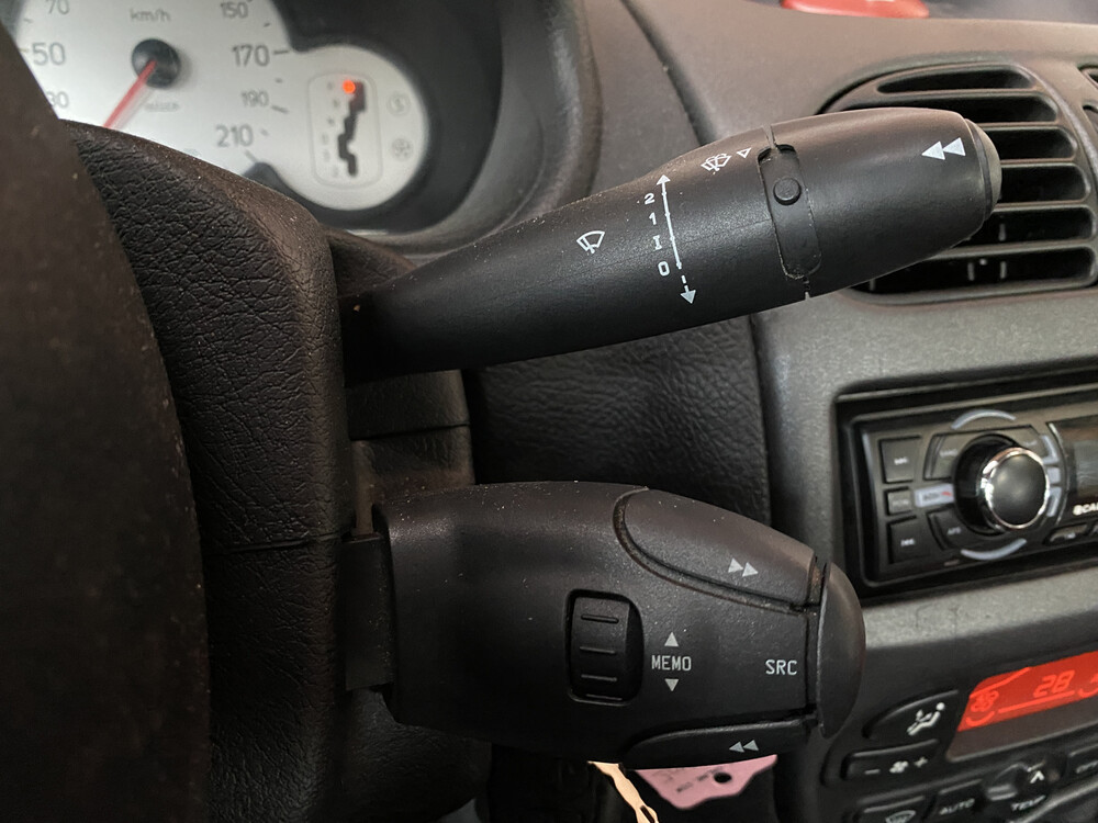 Peugeot 206 CC 109 PS 2002, 13-LVL-3.