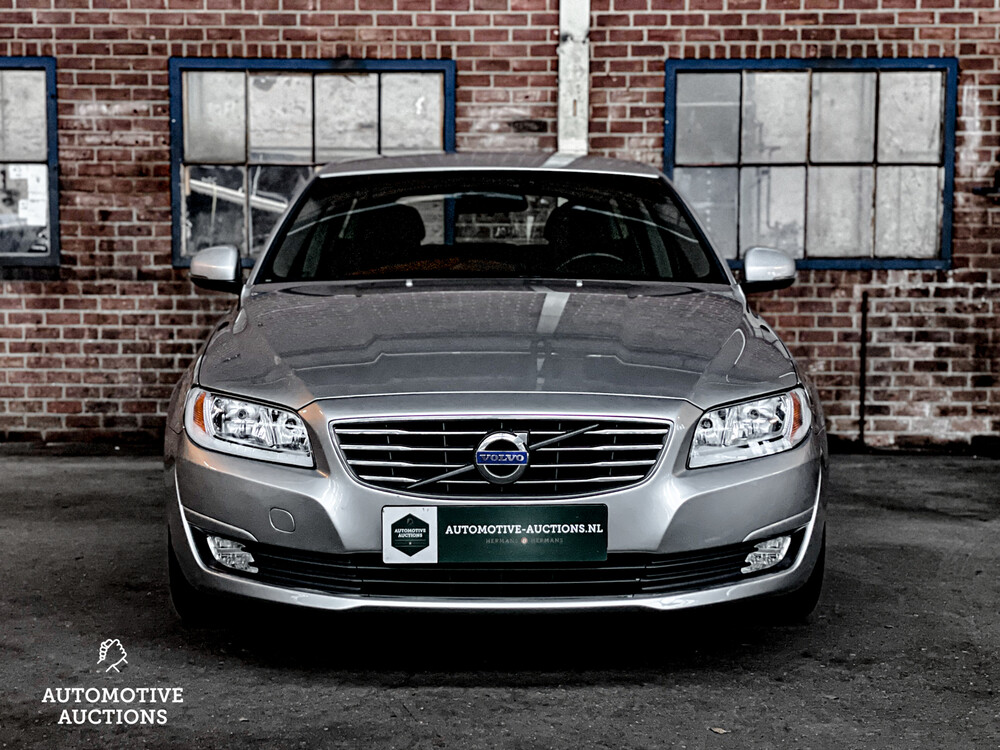 Volvo V70 2.0 T5 Momentum 244 PS 2015, K-829-ND.