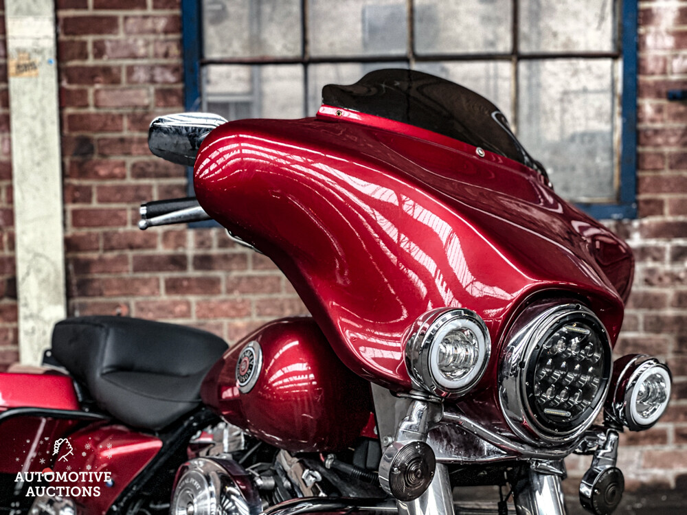 Harley Davidson FLHTCU Cruiser Touring 1999.