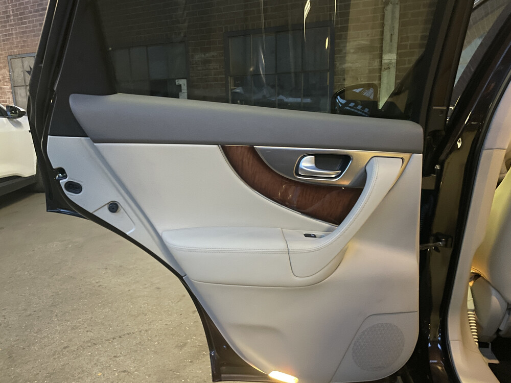 Infiniti FX 37 S Premium 320PS 2011 -Orig. NL-, 15-NZX-4.