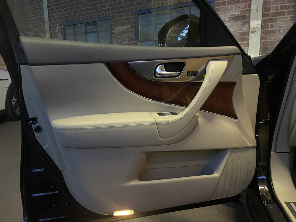 Infiniti FX 37 S Premium 320PS 2011 -Orig. NL-, 15-NZX-4.