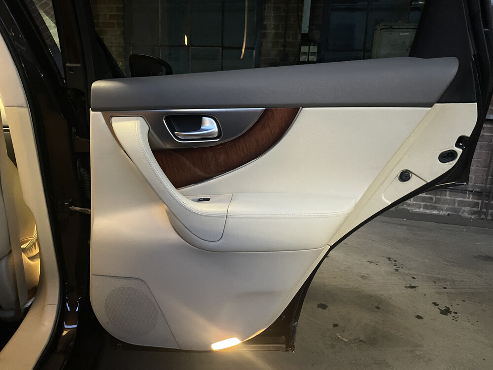 Infiniti FX 37 S Premium 320PS 2011 -Orig. NL-, 15-NZX-4.