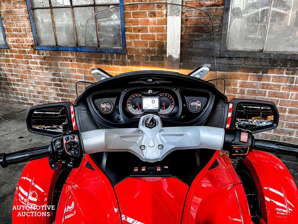 Can-Am Spyder RT Trike 97 PS 2012.