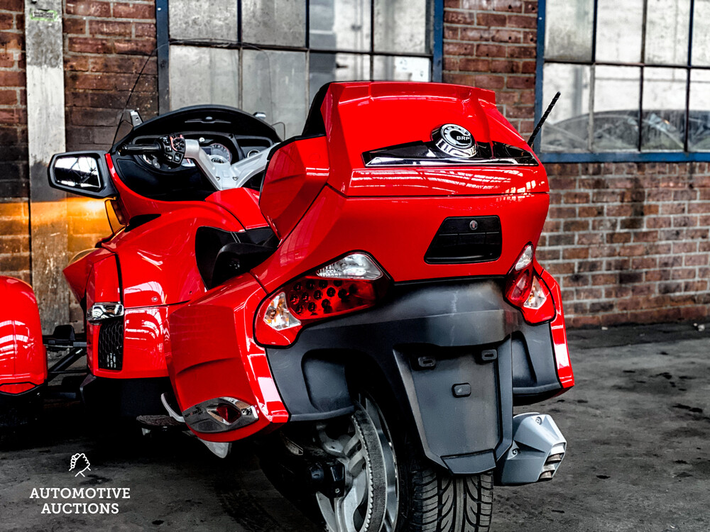 Can-Am Spyder RT Trike 97 PS 2012.