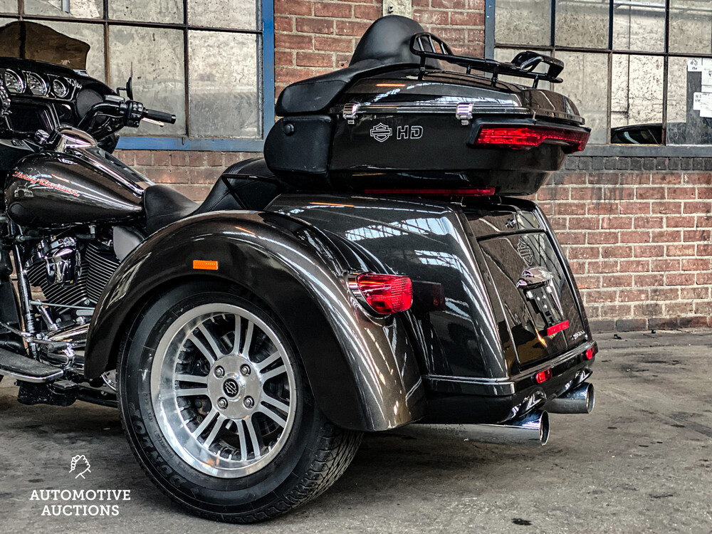 Harley Davidson Freewheeler Trike FLHTCUTG TRI GLIDE ULTRA 117PS 2019.