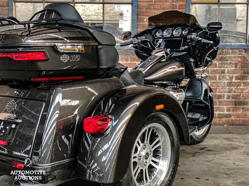 Harley Davidson Freewheeler Trike FLHTCUTG TRI GLIDE ULTRA 117PS 2019.
