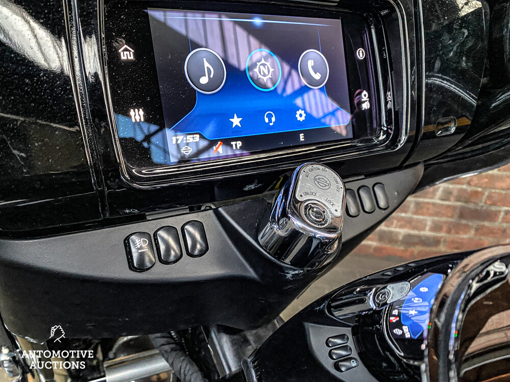 Harley Davidson Freewheeler Trike FLHTCUTG TRI GLIDE ULTRA 117PS 2019.