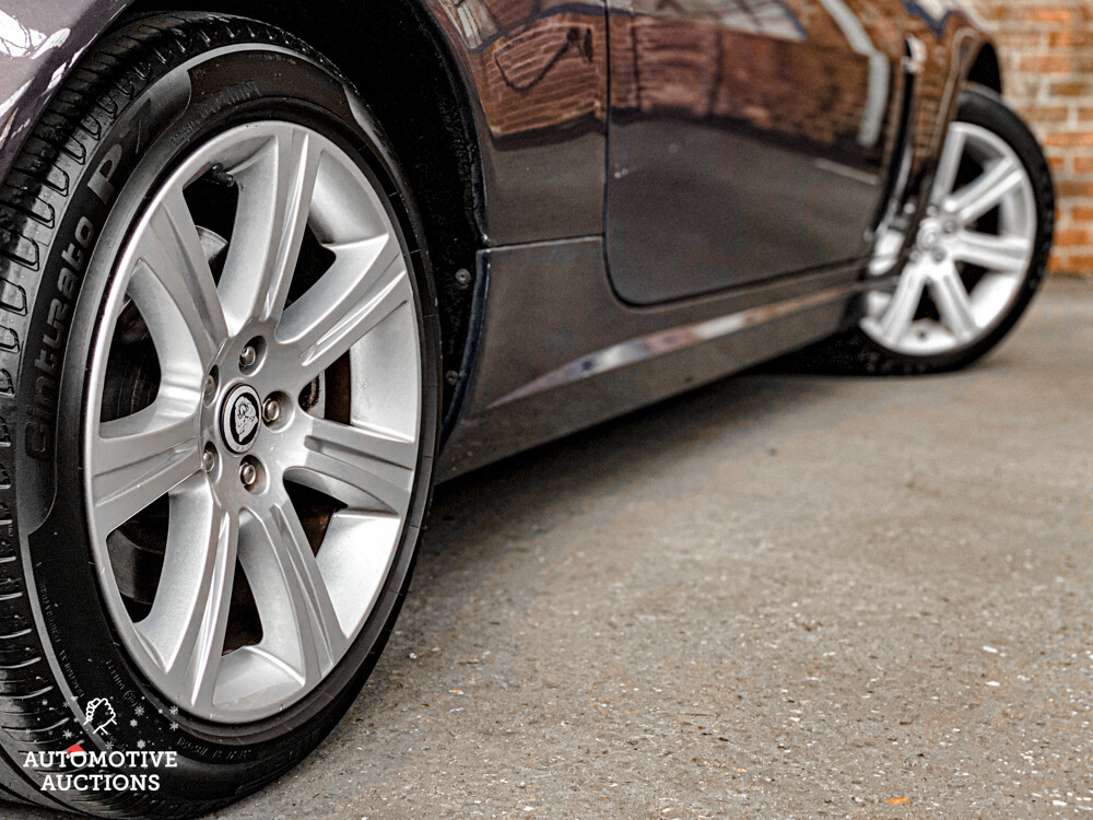 Jaguar XK3.5 V8 Coupé E 258 PS 2008, GZ-992-N.