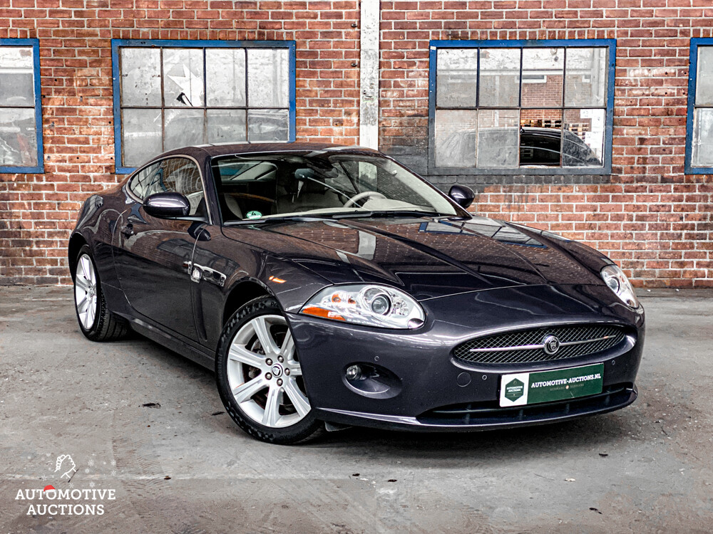 Jaguar XK3.5 V8 Coupé E 258 PS 2008, GZ-992-N.