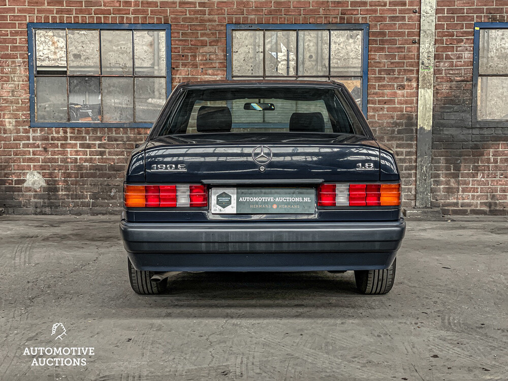 Mercedes-Benz E190 1.8 Basic U9 E-Klasse 1992, DJ-GV-87.