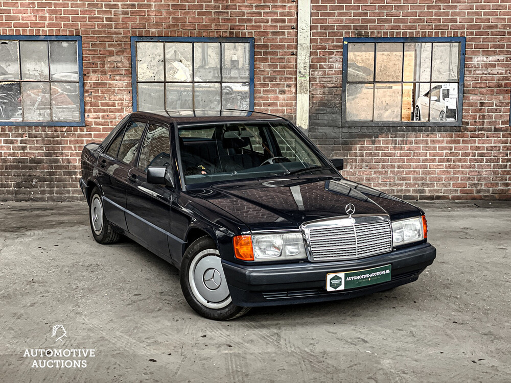 Mercedes-Benz E190 1.8 Basic U9 E-Klasse 1992, DJ-GV-87.