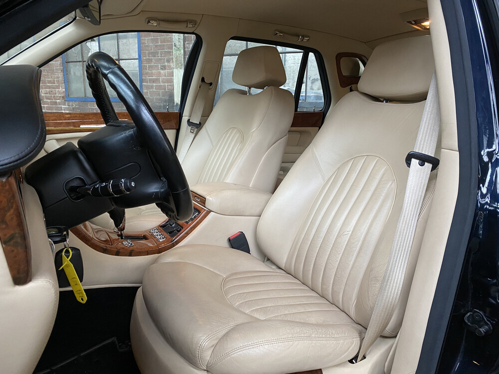 Bentley Arnage Green Label 4.4 V8 1999, R-317-XF.