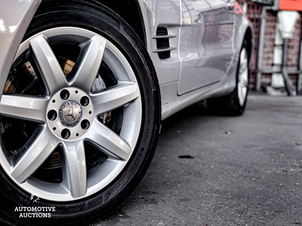 Mercedes-Benz SL500 306PS 2001 SL-Klasse -Org. NL-, 82-HN-RG.