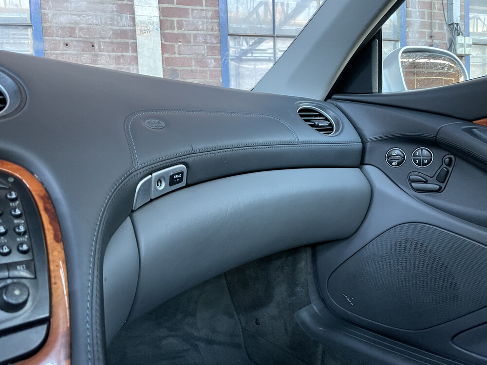 Mercedes-Benz SL500 306PS 2001 SL-Klasse -Org. NL-, 82-HN-RG.