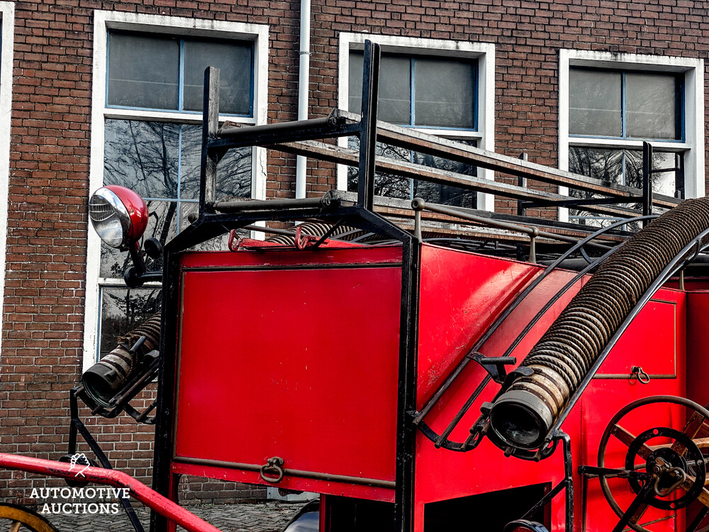 Ford-Feuerwehrauto 3.6 V8 1938, NJ-17-32.