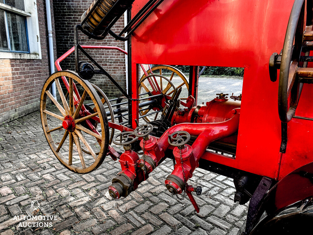 Ford-Feuerwehrauto 3.6 V8 1938, NJ-17-32.