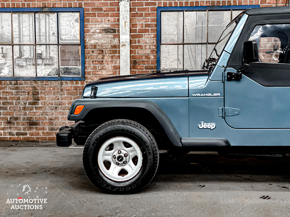 Jeep Wrangler TJ2.5 Hardtop 118 PS 1999.