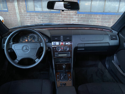 Mercedes-Benz C180 Sport 122 PS 1998 C-Klasse, R-234-LL.