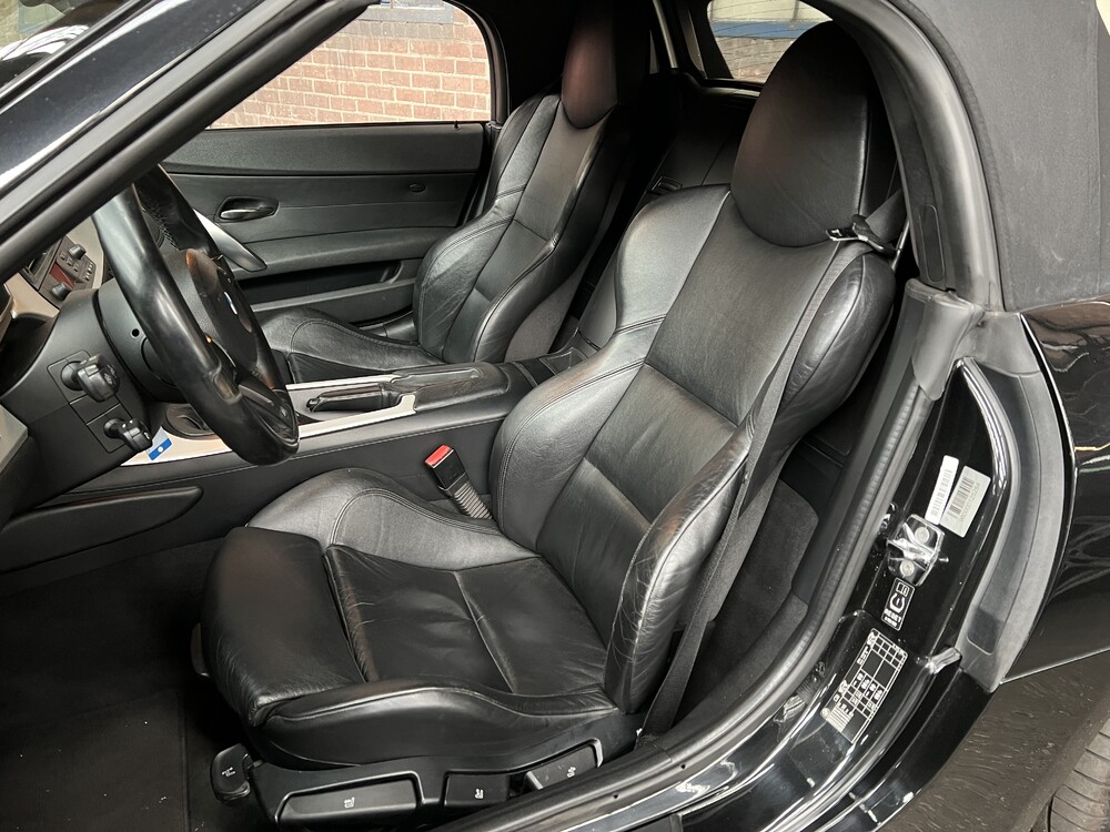 BMW Z4 Roadster Cabrio 2.5i 177 PS 2006, N-472-KV.