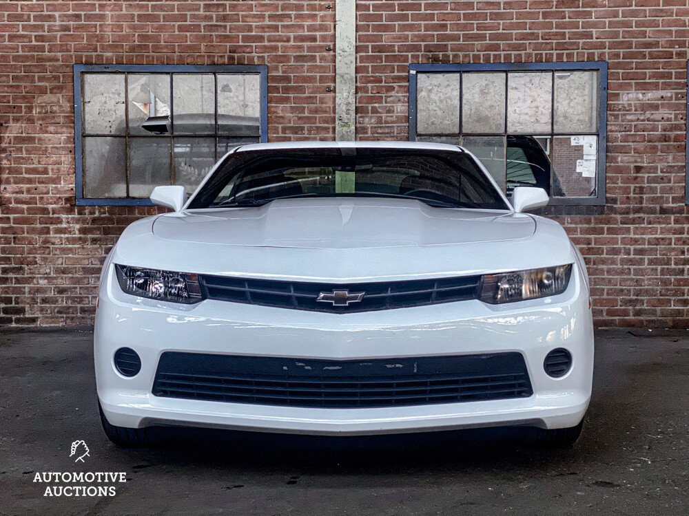 Chevrolet Camaro LS Coupé 323 PS 2014.