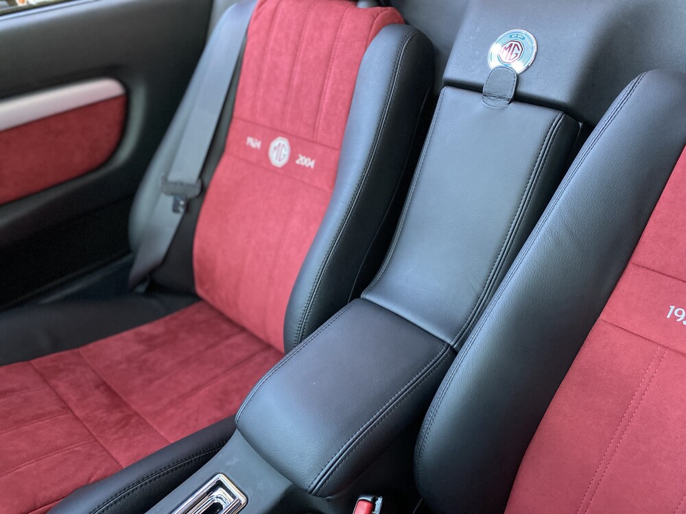 MG TF Cabriolet 80th Anniversary Edition 1/1600 136PS 2004 -Org. DE- NEU.