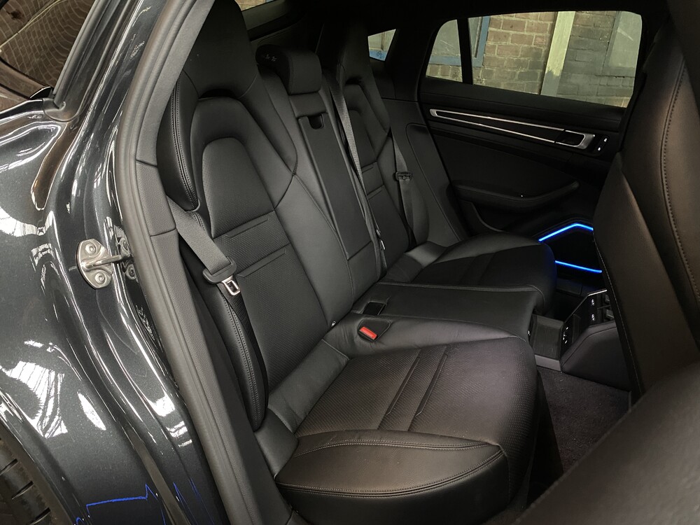 Porsche Panamera 4 E-Hybrid SportChrono 462PS 2022 -GARANTIE-.