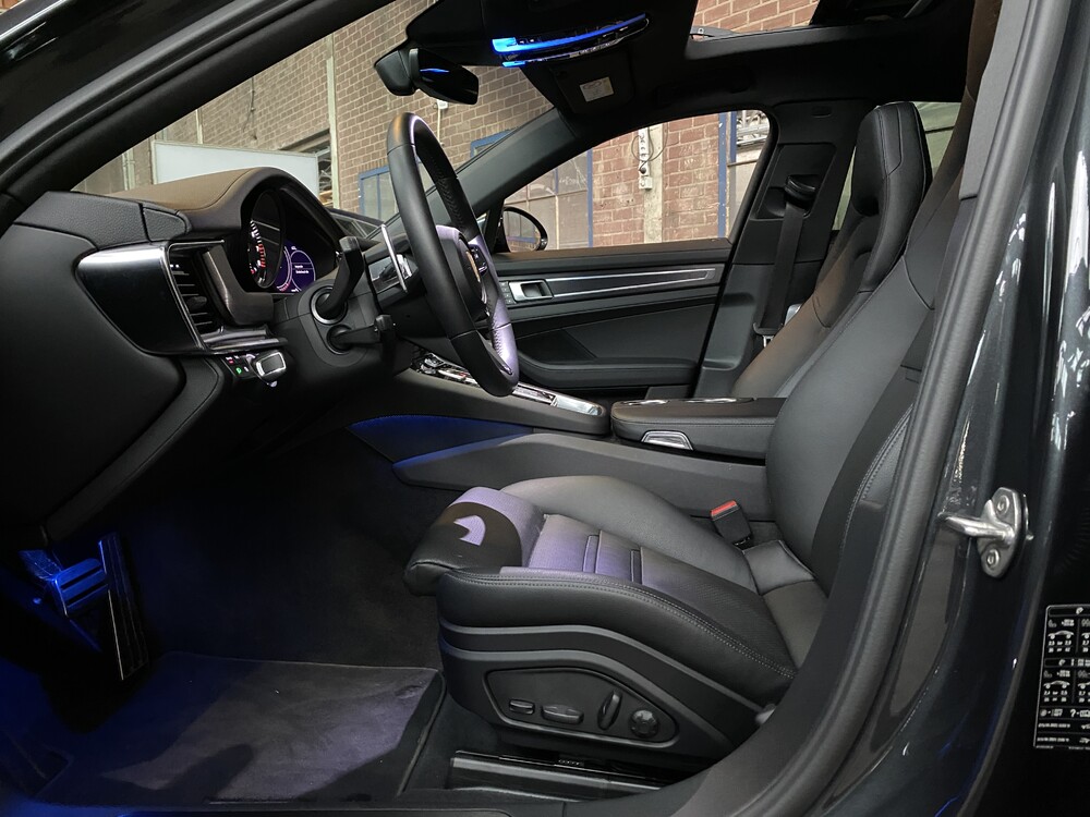 Porsche Panamera 4 E-Hybrid SportChrono 462PS 2022 -GARANTIE-.