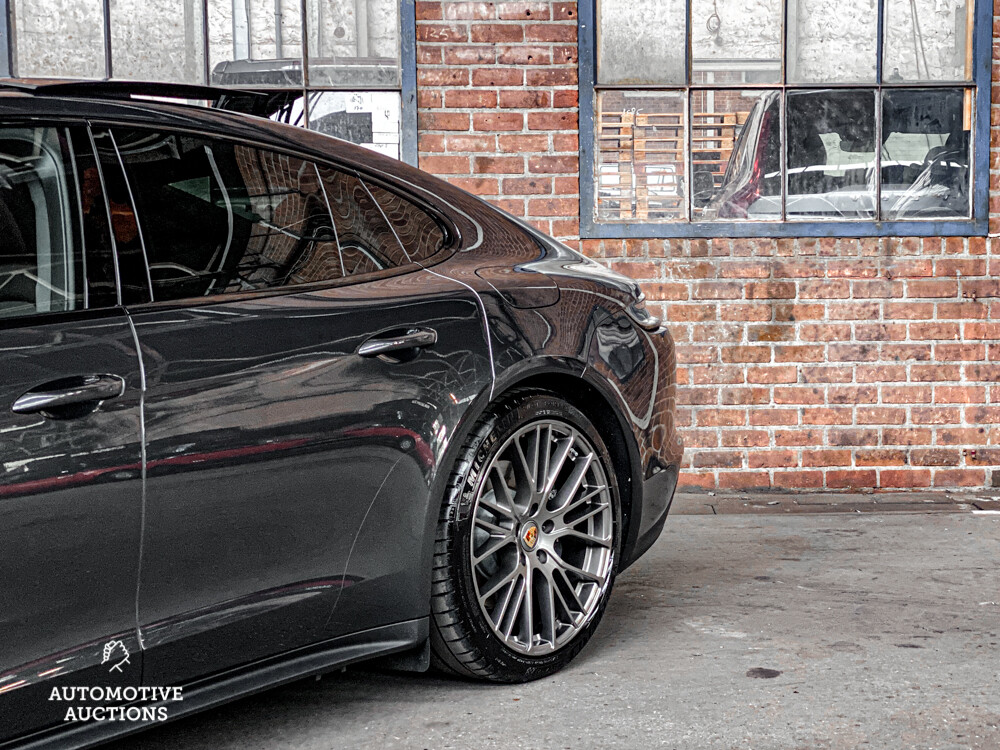 Porsche Panamera 4 E-Hybrid SportChrono 462PS 2022 -GARANTIE-.