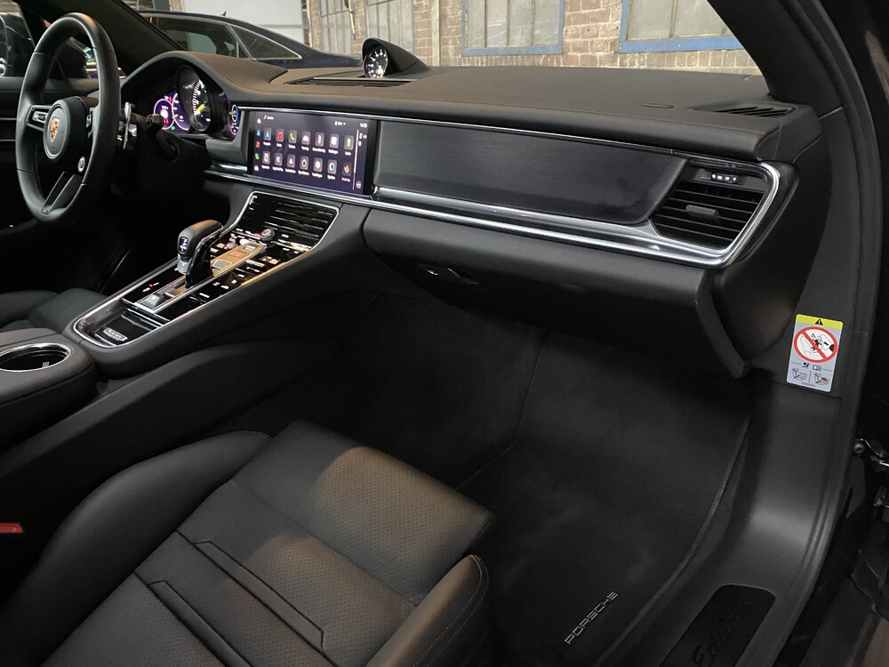 Porsche Panamera 4 E-Hybrid SportChrono 462PS 2022 -GARANTIE-.