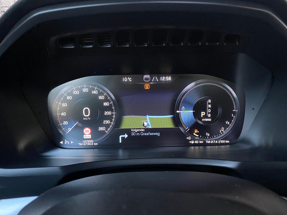 Volvo XC90 T8 Twin Engine AWD Momentum 320PS 2016 -Org. NL-, JK-06-N.