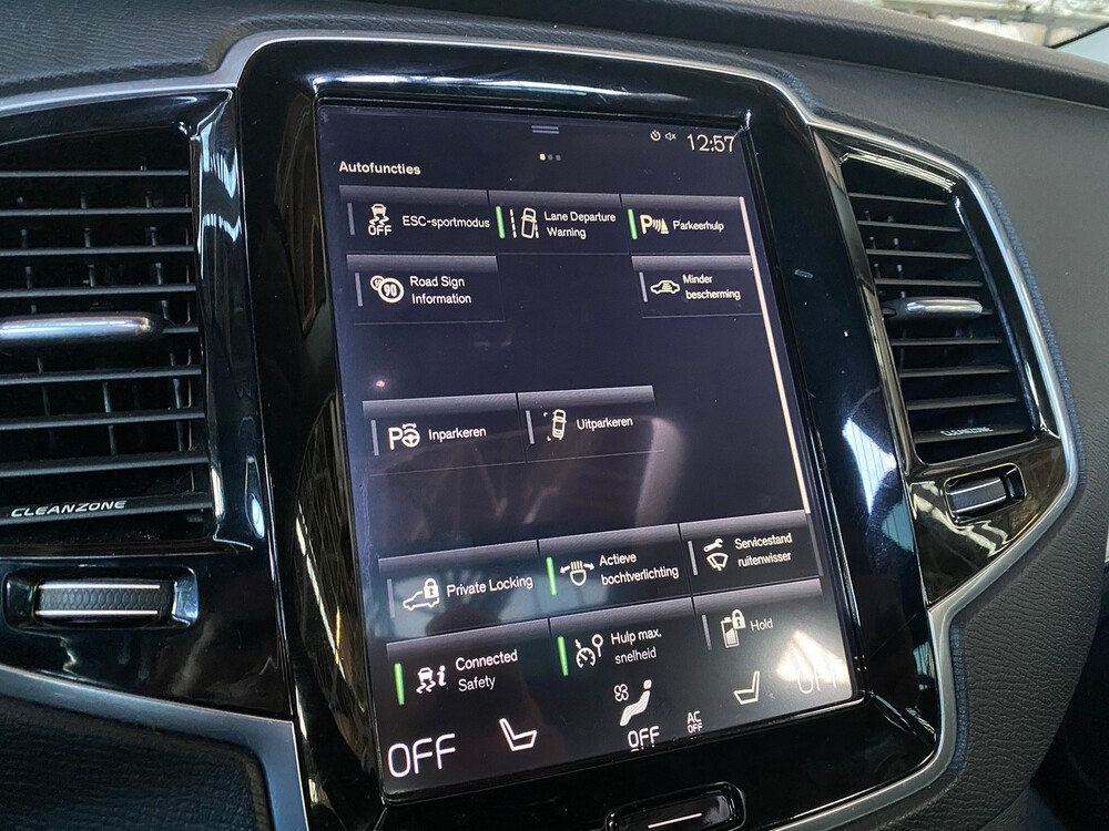 Volvo XC90 T8 Twin Engine AWD Momentum 320PS 2016 -Org. NL-, JK-06-N.