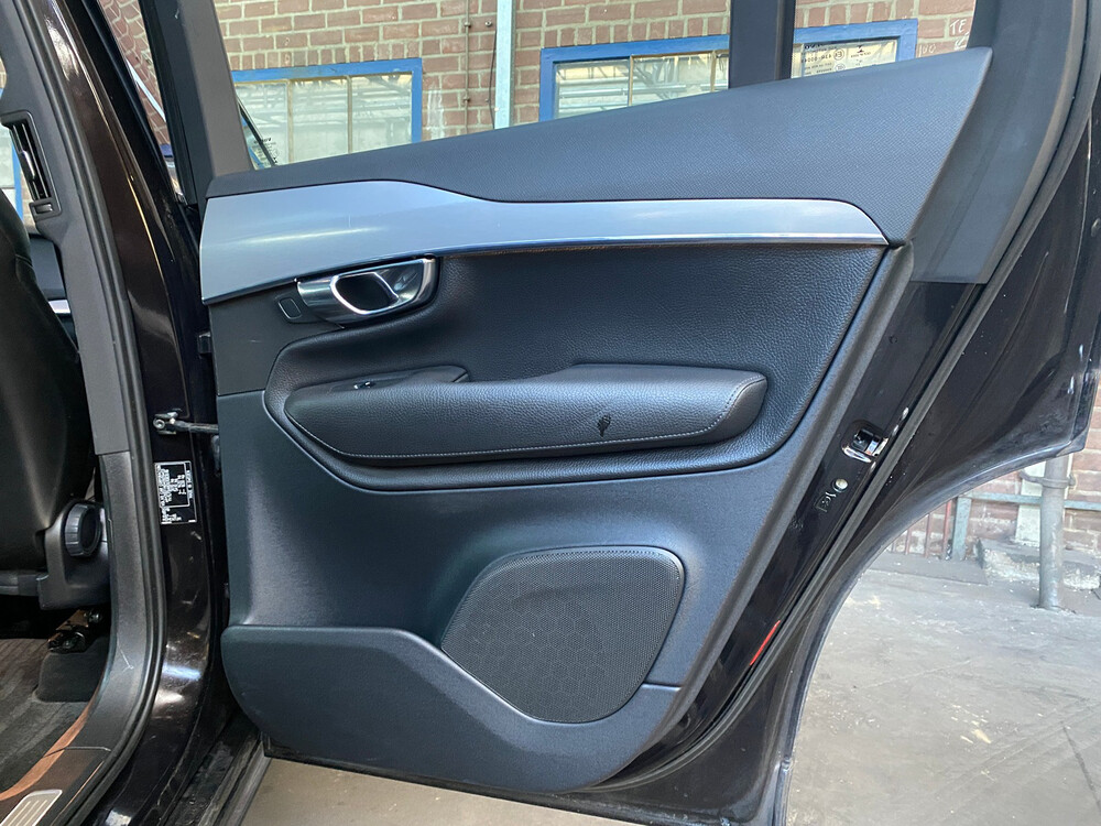 Volvo XC90 T8 Twin Engine AWD Momentum 320PS 2016 -Org. NL-, JK-06-N.